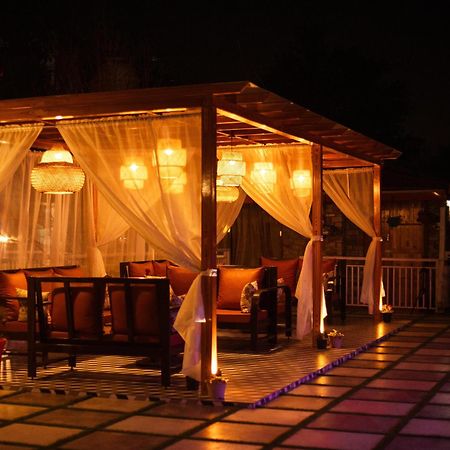 Kasar Himalaya Holiday Resort, Binsar Rd المورا المظهر الخارجي الصورة