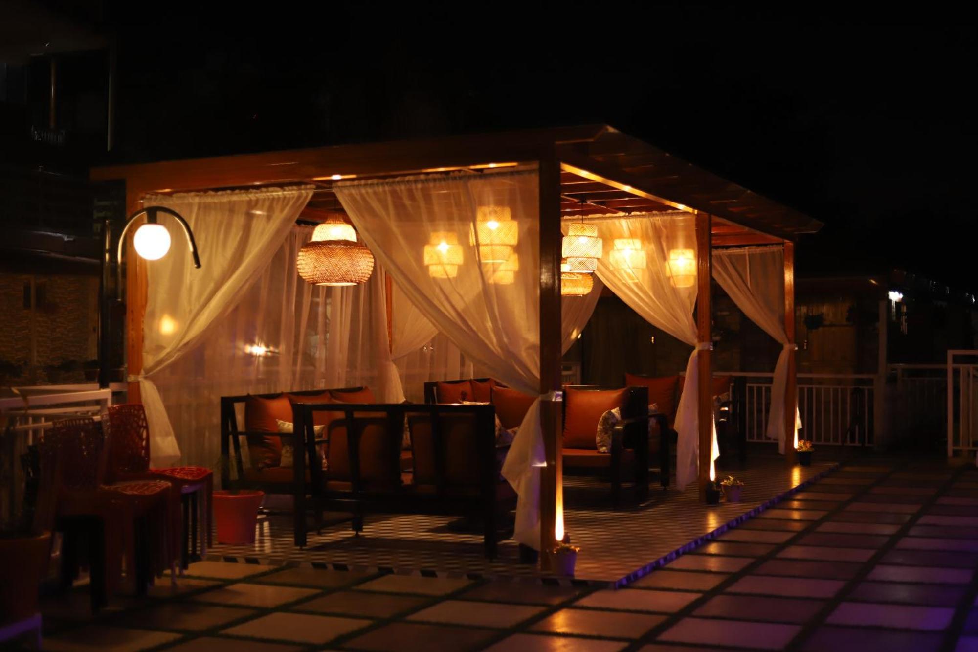 Kasar Himalaya Holiday Resort, Binsar Rd المورا المظهر الخارجي الصورة