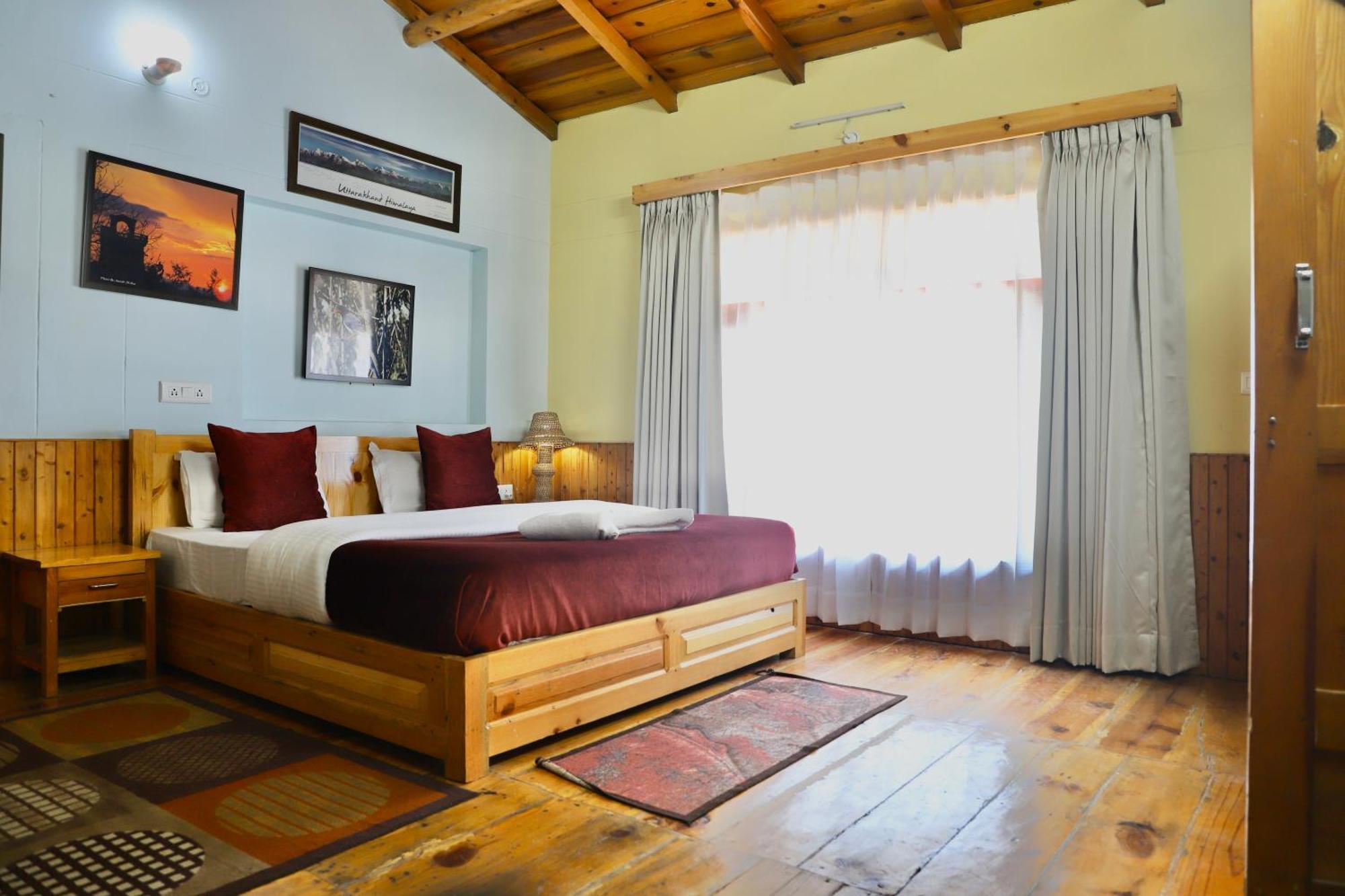 Kasar Himalaya Holiday Resort, Binsar Rd المورا المظهر الخارجي الصورة